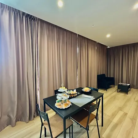 Oltremare Apartment