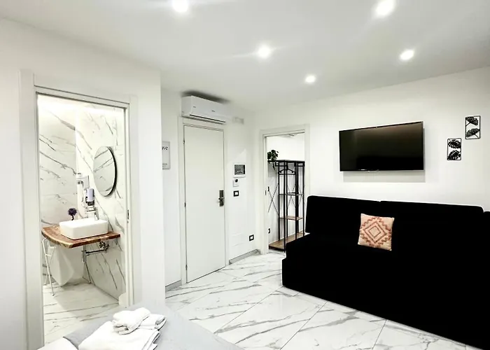 Oltremare Luxury 公寓 *